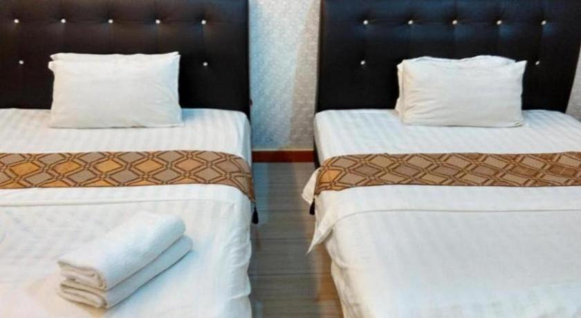 Hotel Zamburger Sungai Besi Куала-Лумпур Екстер'єр фото