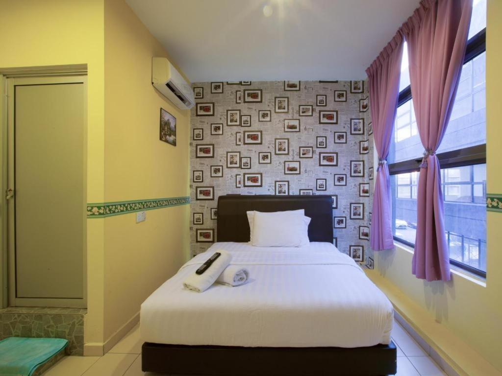 Hotel Zamburger Sungai Besi Куала-Лумпур Екстер'єр фото