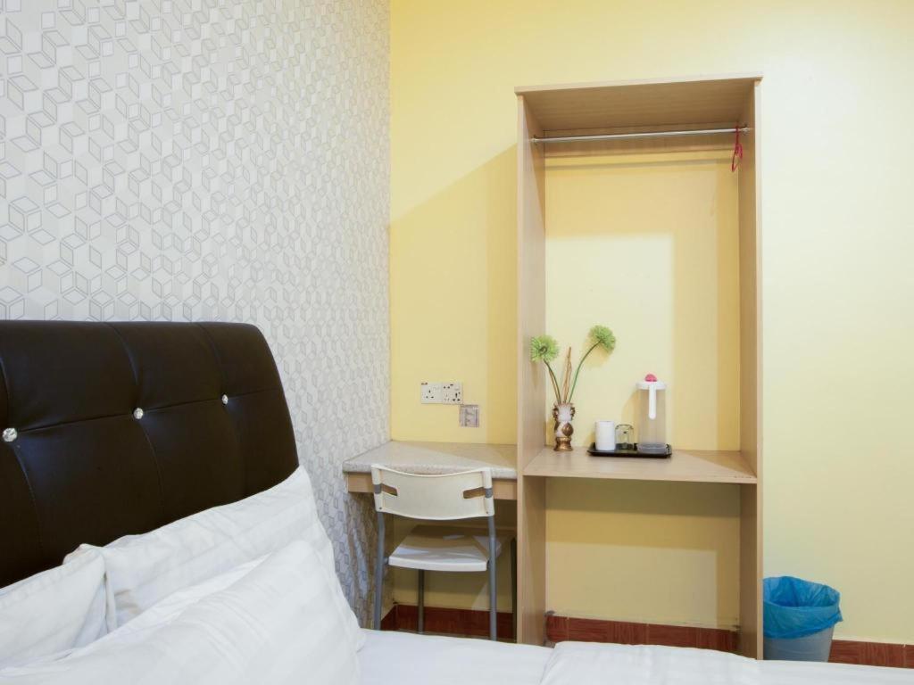 Hotel Zamburger Sungai Besi Куала-Лумпур Екстер'єр фото