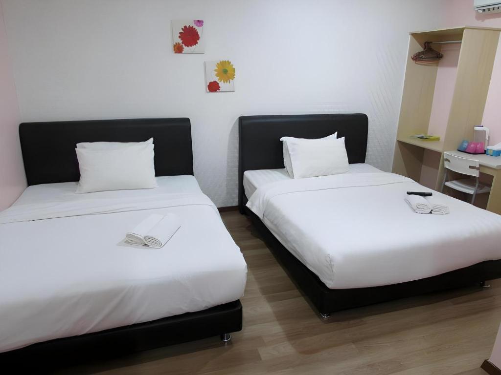 Hotel Zamburger Sungai Besi Куала-Лумпур Екстер'єр фото