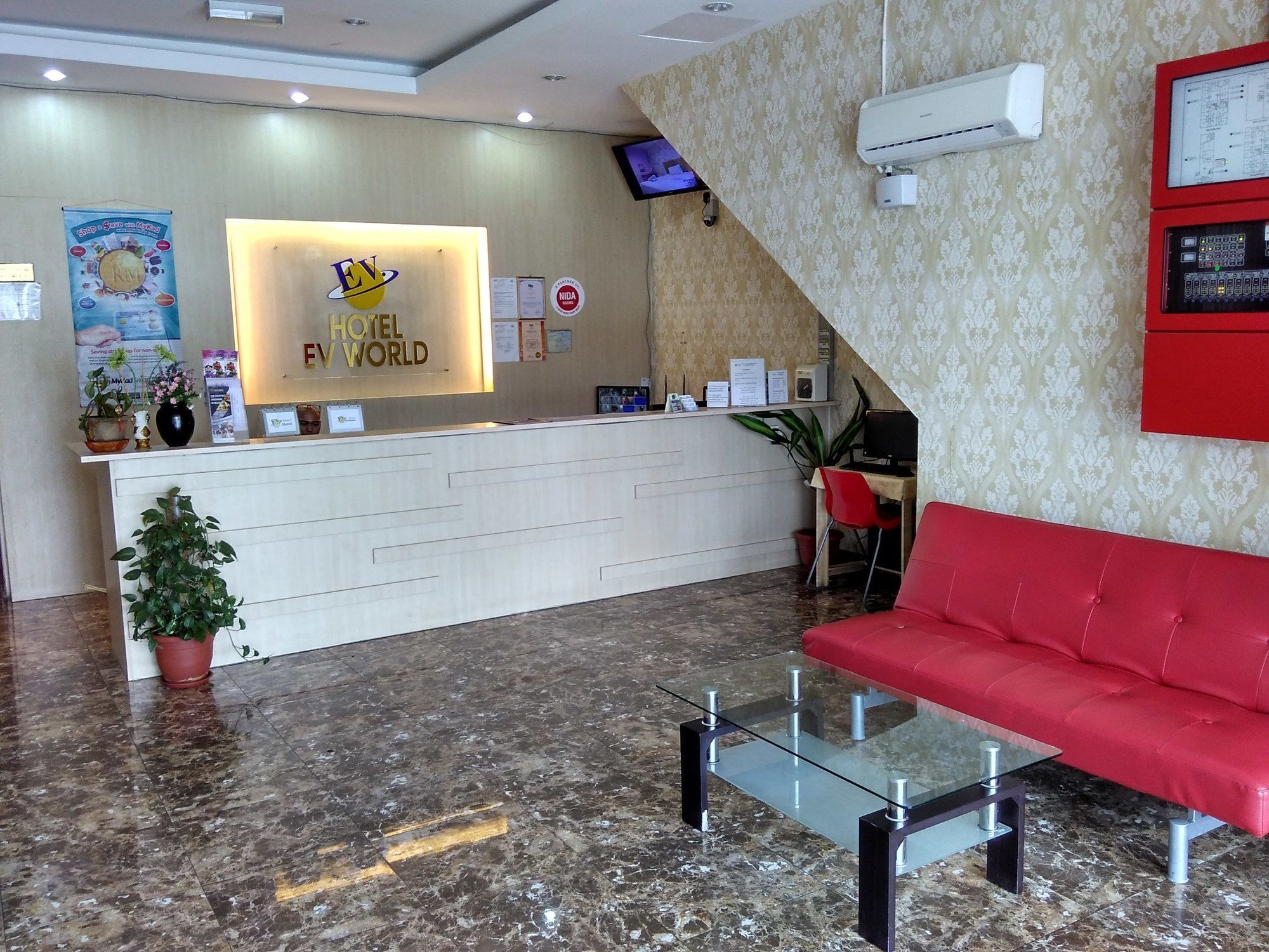 Hotel Zamburger Sungai Besi Куала-Лумпур Екстер'єр фото